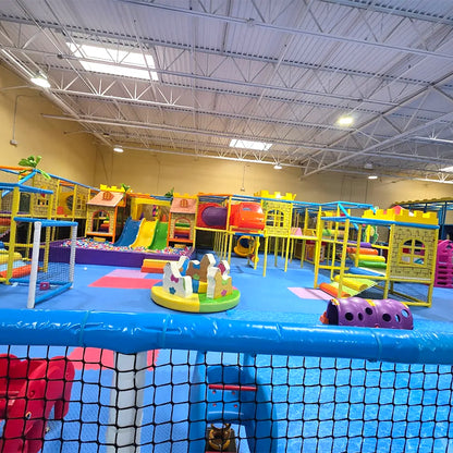 Sky Sports Trampoline Park - Houston